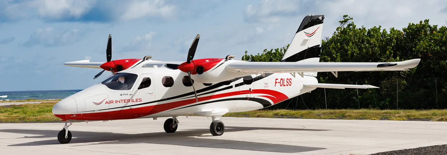 Avion Tecnam d'Air Inter Iles par St Barth Executive Tecnam P2012 Air Inter Iles